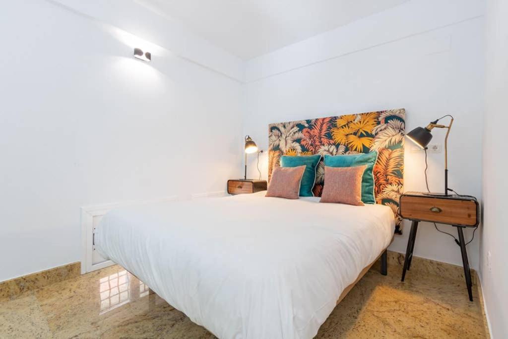 Becas Alameda Duplex By Valcambre Appartement *